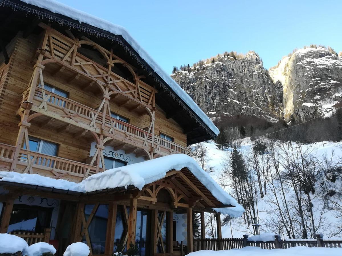 Alpenhotel La Montanara Rocca Pietore Exterior photo