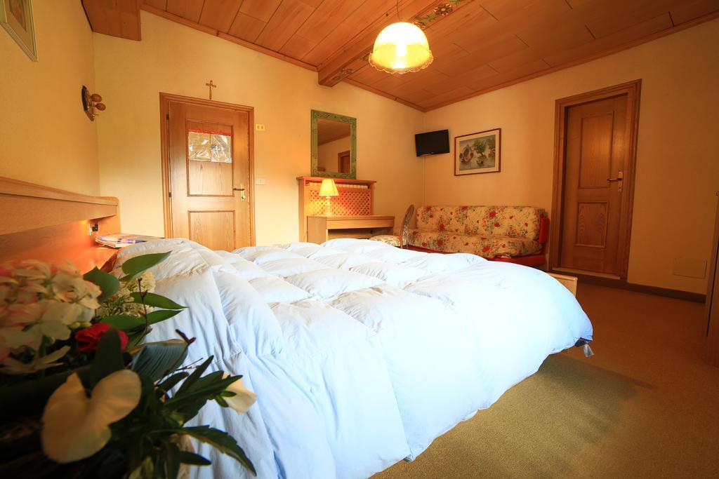 Alpenhotel La Montanara Rocca Pietore Room photo